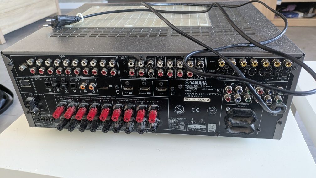 Amplituner Yamaha RX-V661