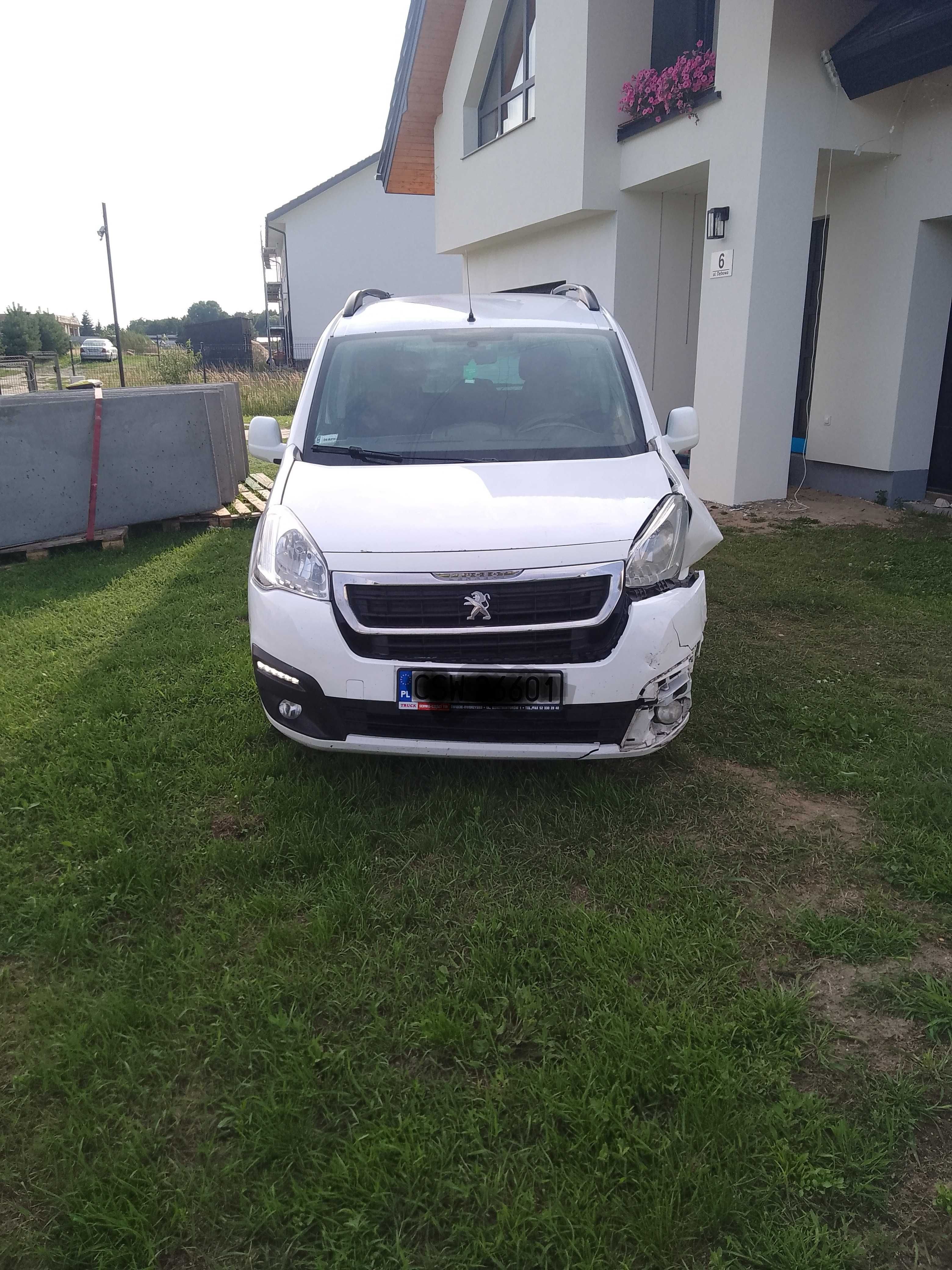Peugeot Partner III 1,6 HDI osobowy 2016r. F-VAT 201 tys km. !!!