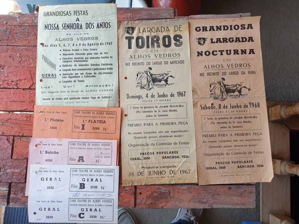 Panfletos antigos de largadas de toiros dos anos 60