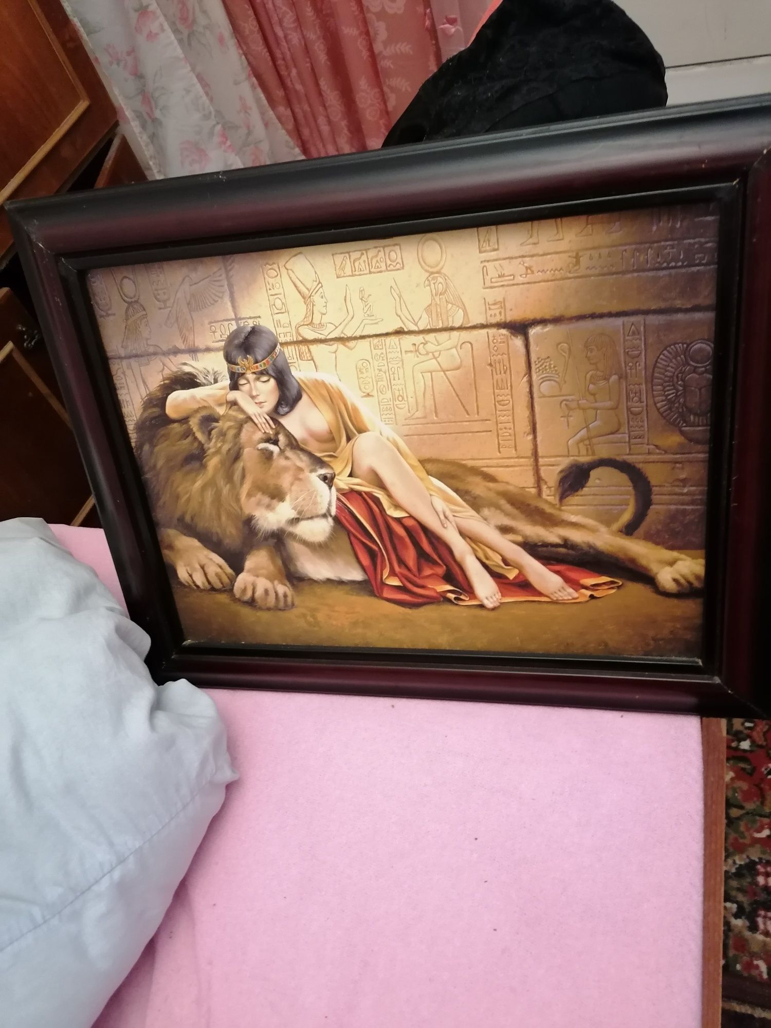 Продам картину "Клеопатра зі львом"
