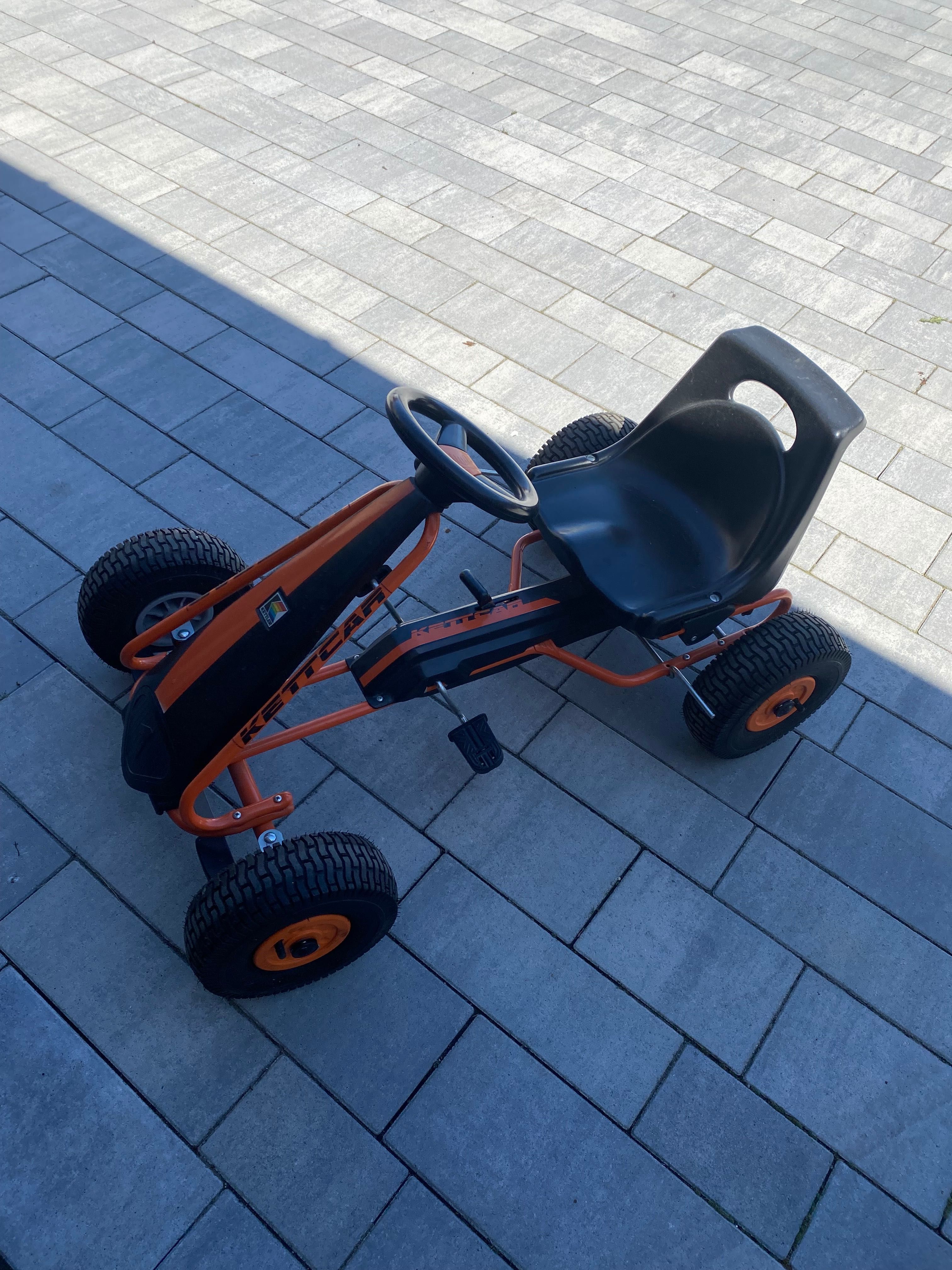 Gokart Kettler na pedaly