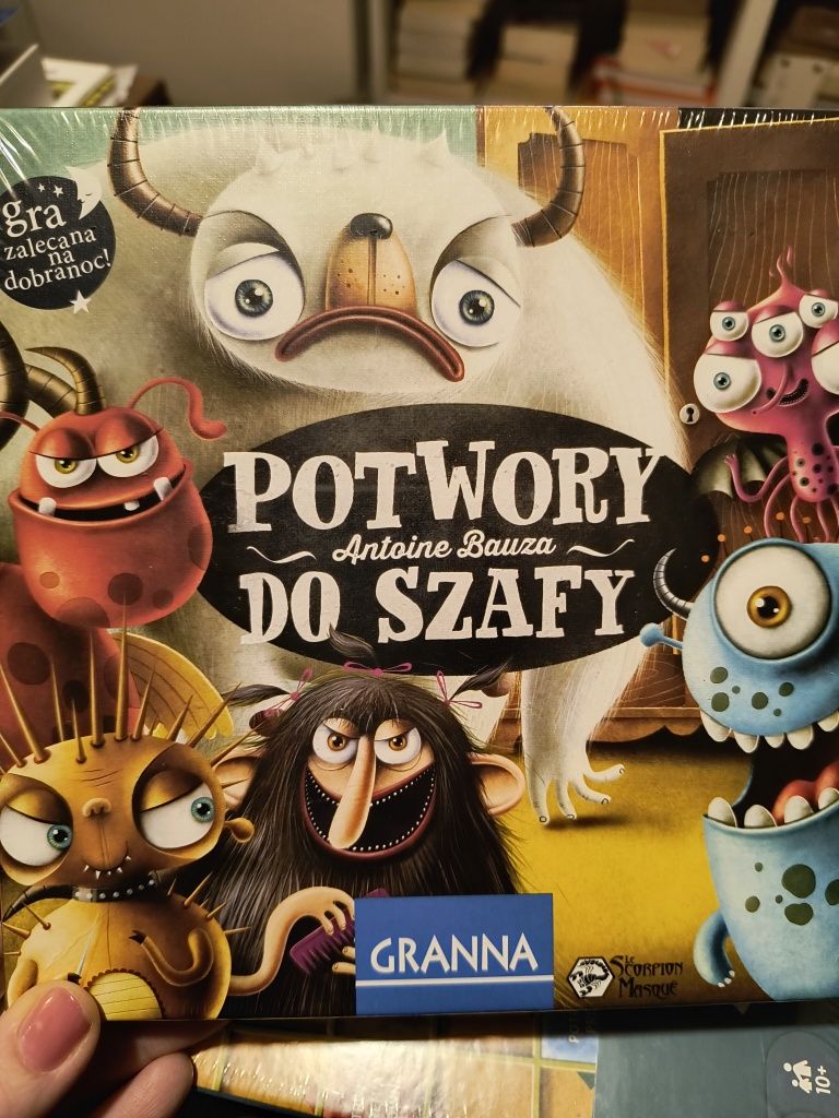 Gra potwory do szafy rezerwacja do pon