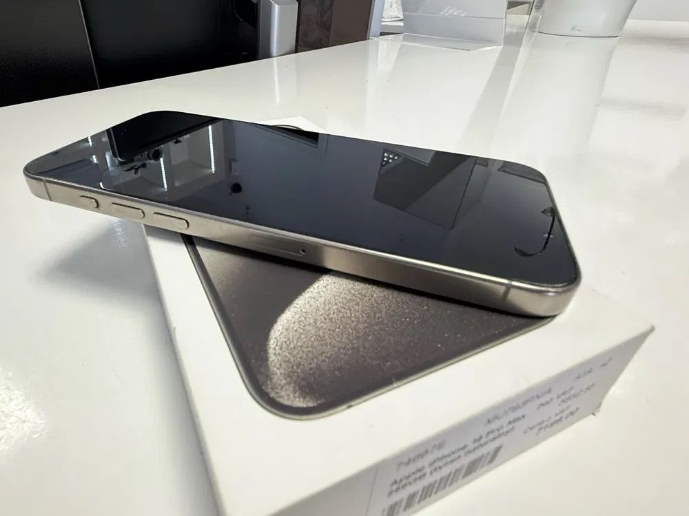 iPhone 15 Pro Max 256Gb Natural Titanium у Чудовому стані
