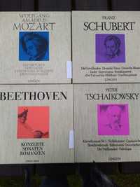 4 albumy płytowe - Czajkowski, Bethoven, Schubert, Mozart