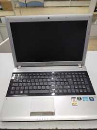 Ноутбук Samsung 15.6" E3520 Core i5/4Gb /500gb/ Nvida