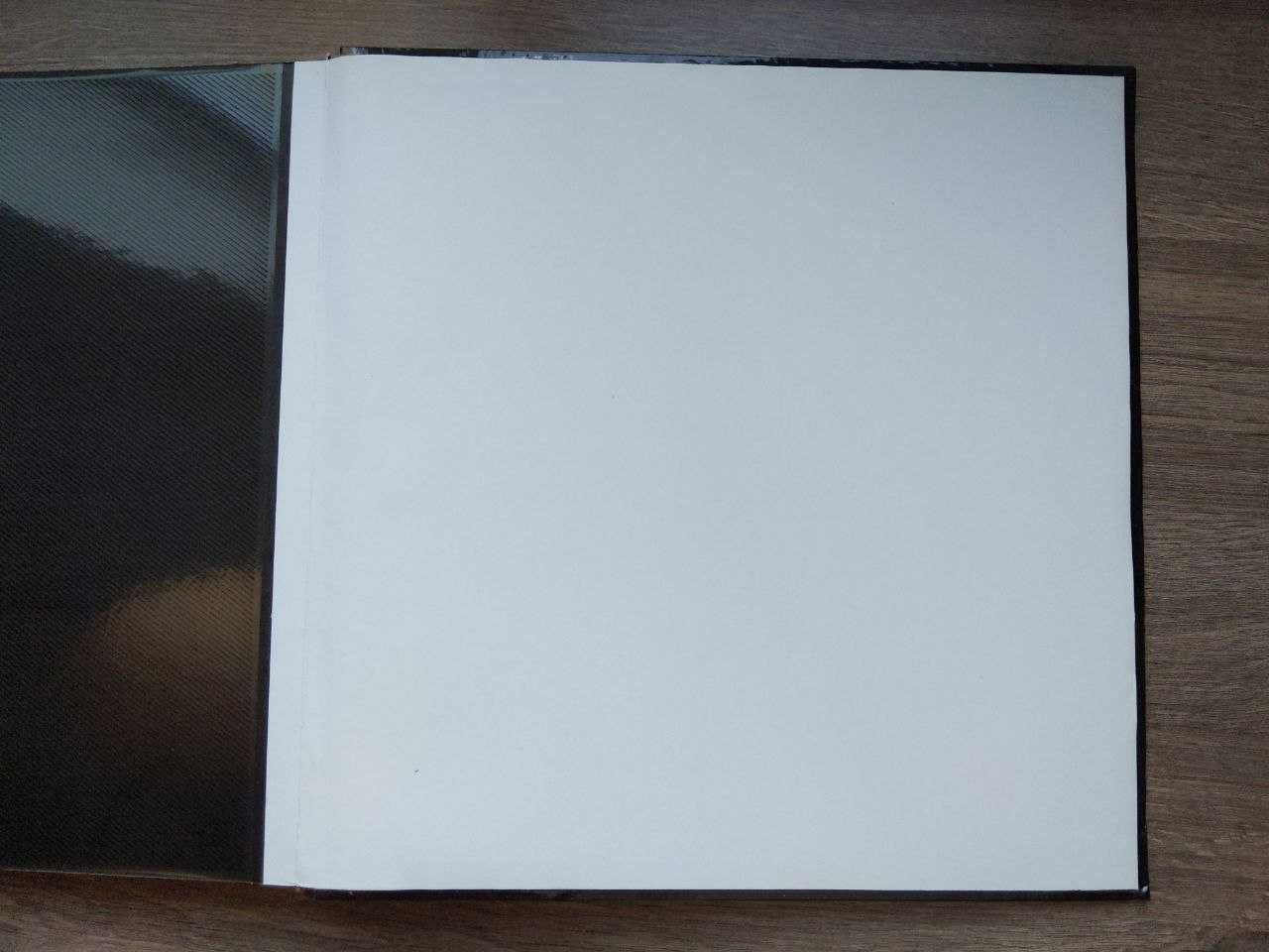 Новий великий чорний фотоальбом evg photograph 35x35 20 sheet w/box