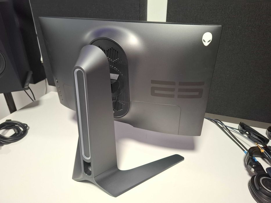 Monitor gamingowy Dell Alienware AW2521H 360Hz