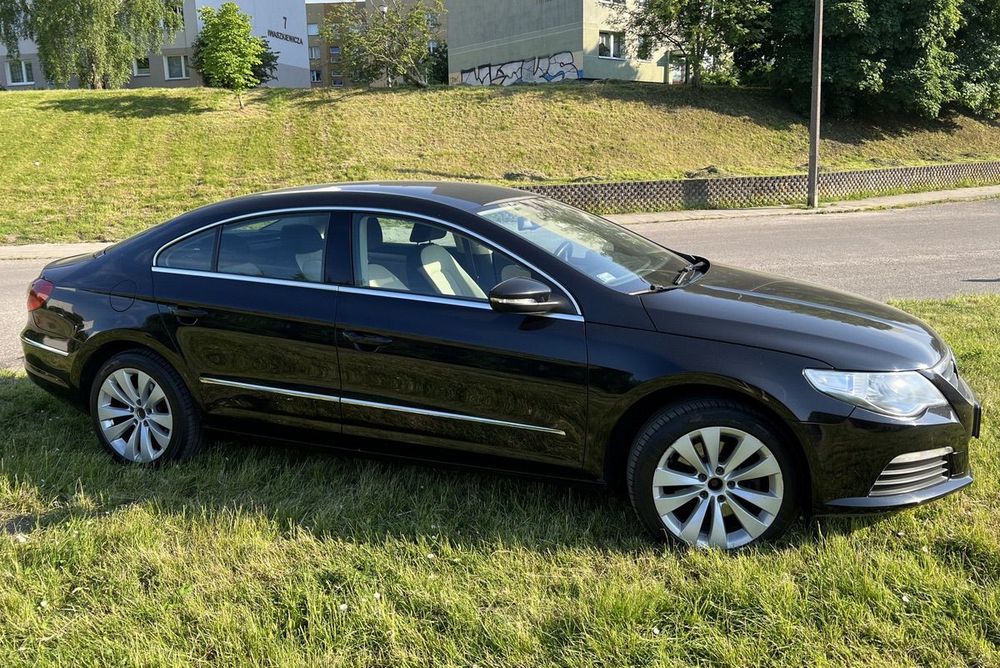 Volkswagen CC Volkswagen Passat CC 2.0 TDI 170 KM • 2010 • Sprawny • 2 komplety opon
