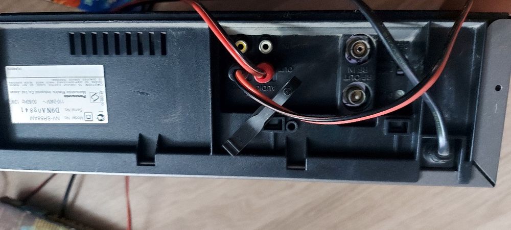 Відеомагнітофон Panasonic