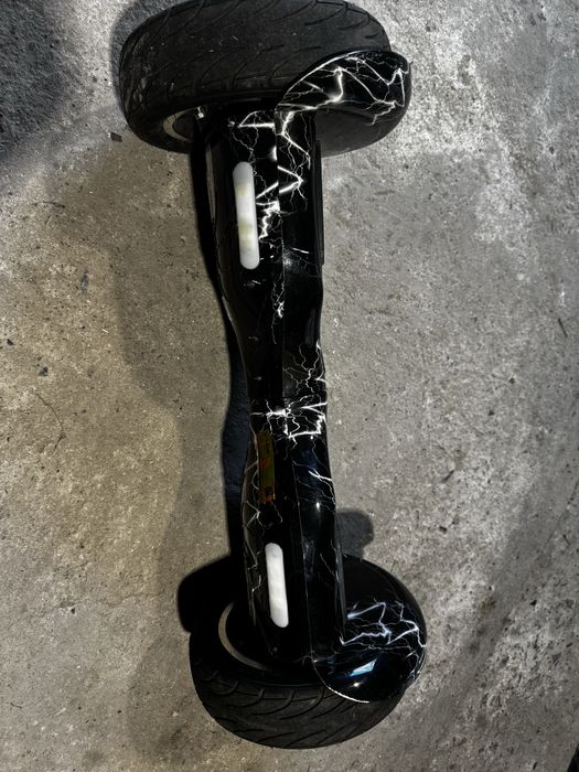 Гіроскутер з великим кліренсом