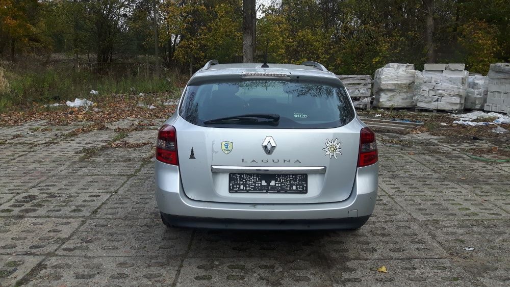 Klapa tylna szyba tył Renault Laguna III 3 kombi srebrna TED69 TED 69