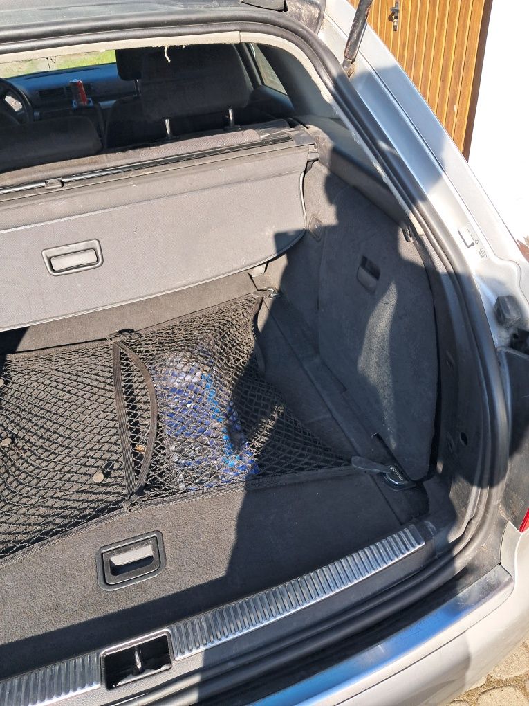Audi a4b6 1.9 automat