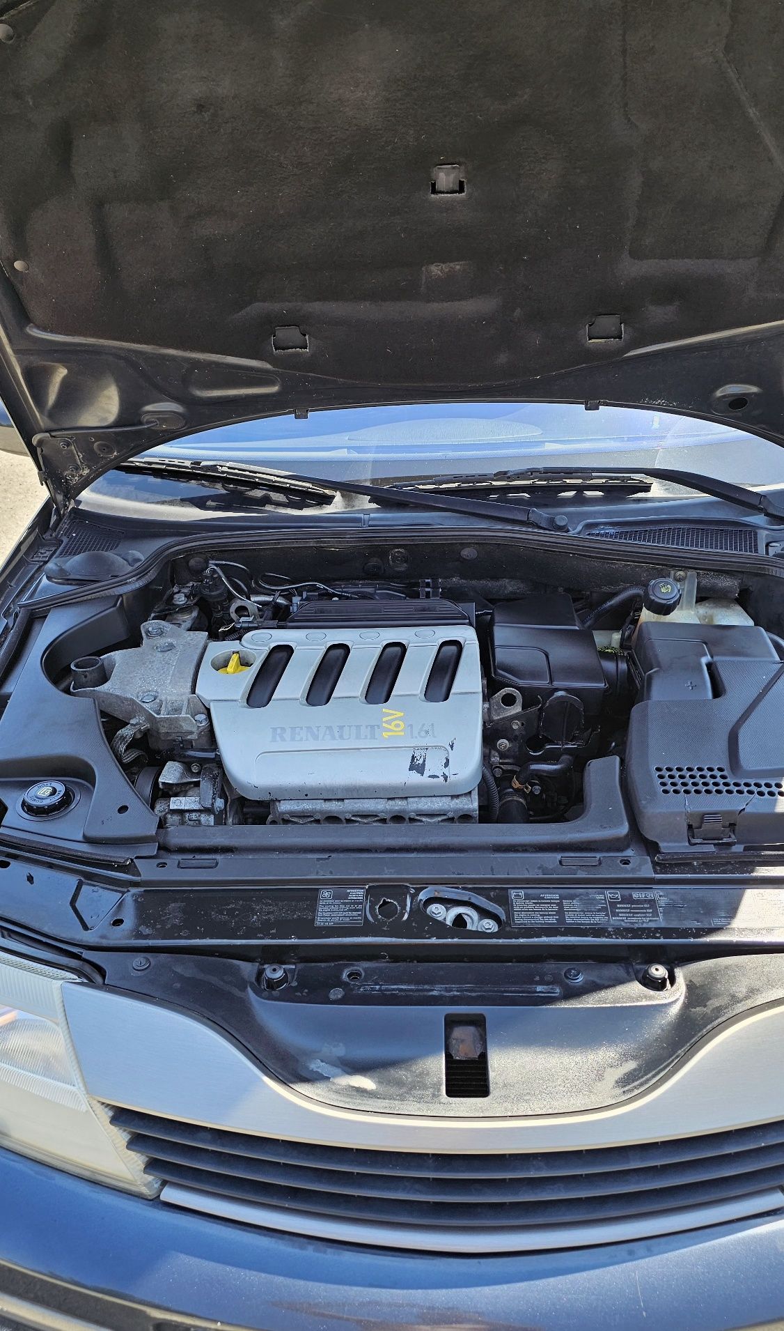 Renault laguna 1.6