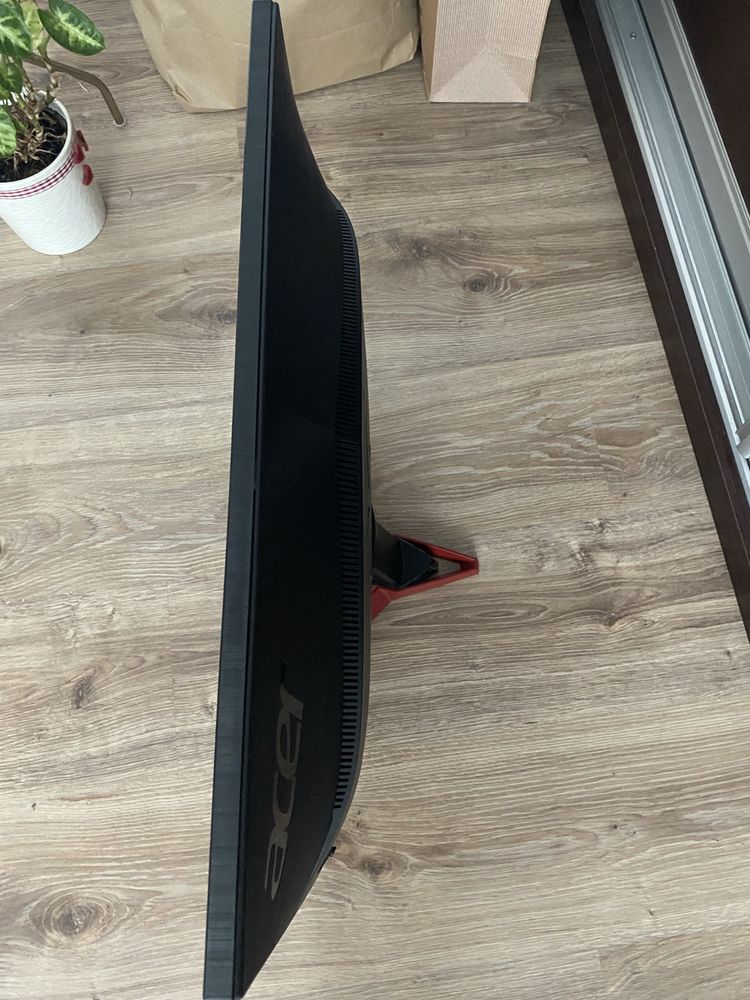 Monitor ACER NITRO 24” vg240ybmiix 75hz