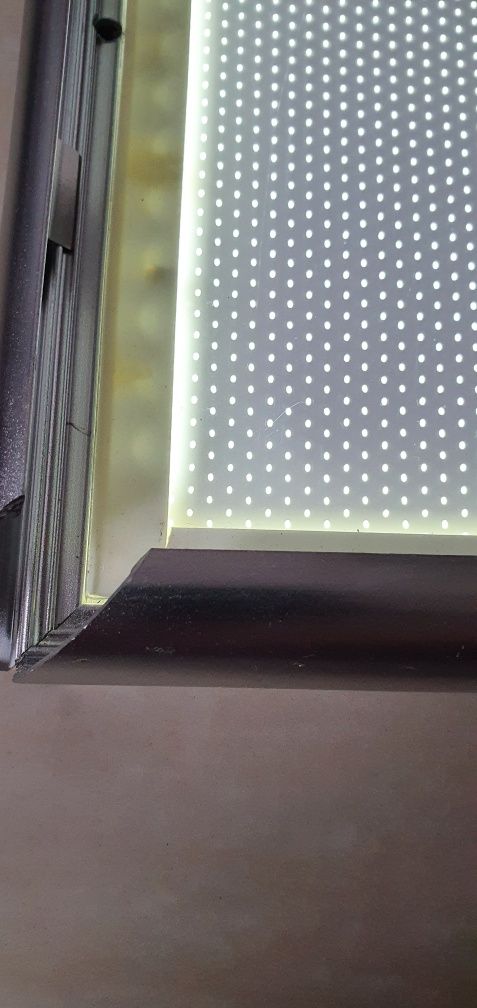 Crystal panel Led