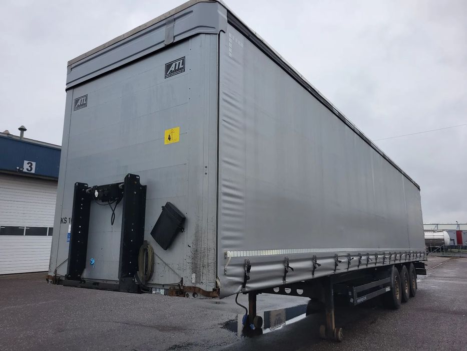Kögel S24-1  Naczepa kurtynowa Dobry stan techniczny!