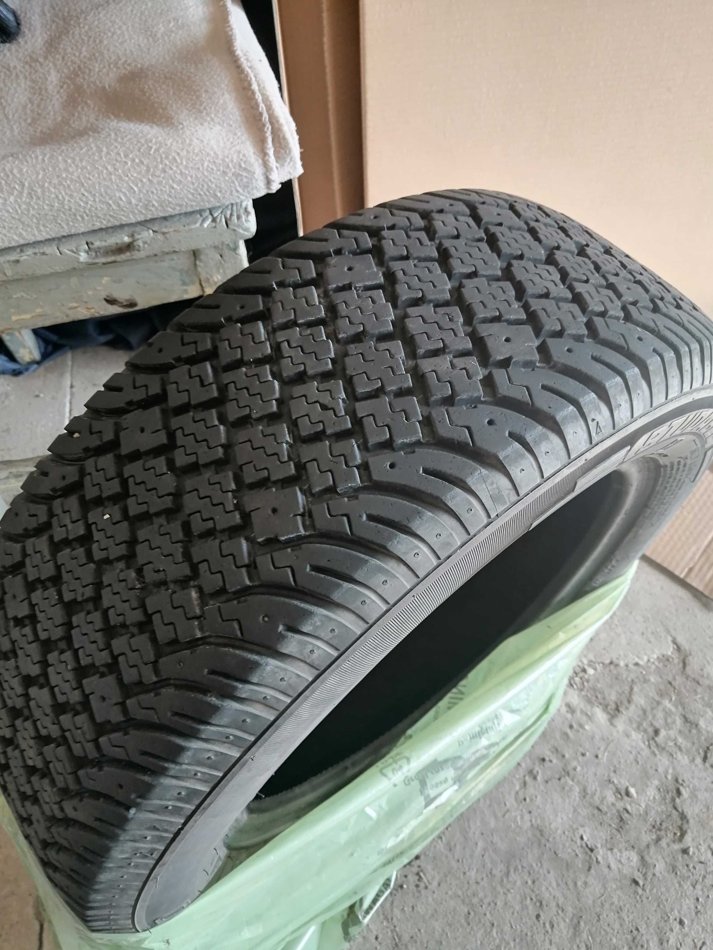 Opony zimowe 2 sztuki 185/60 R 14