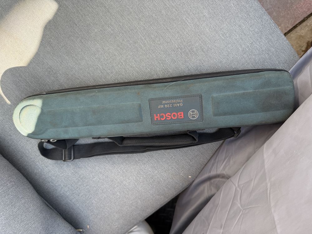 Bosch gam 220 MF kątomierz cyfrowy poziomica