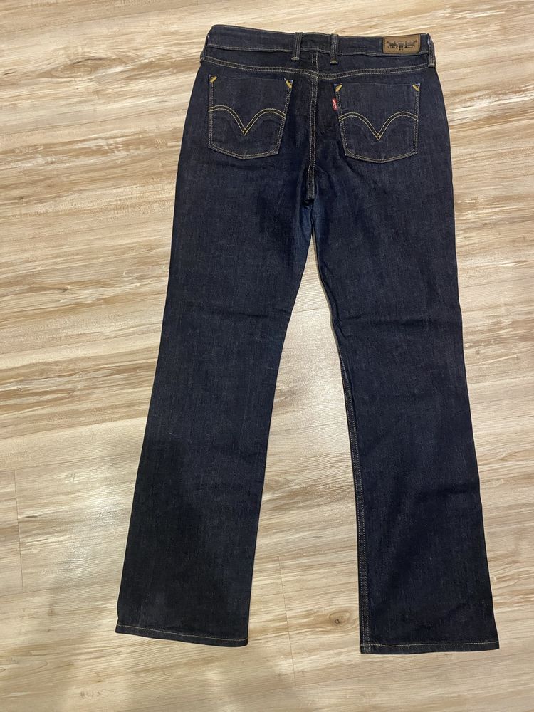 Levis 627 straight fit 31/30