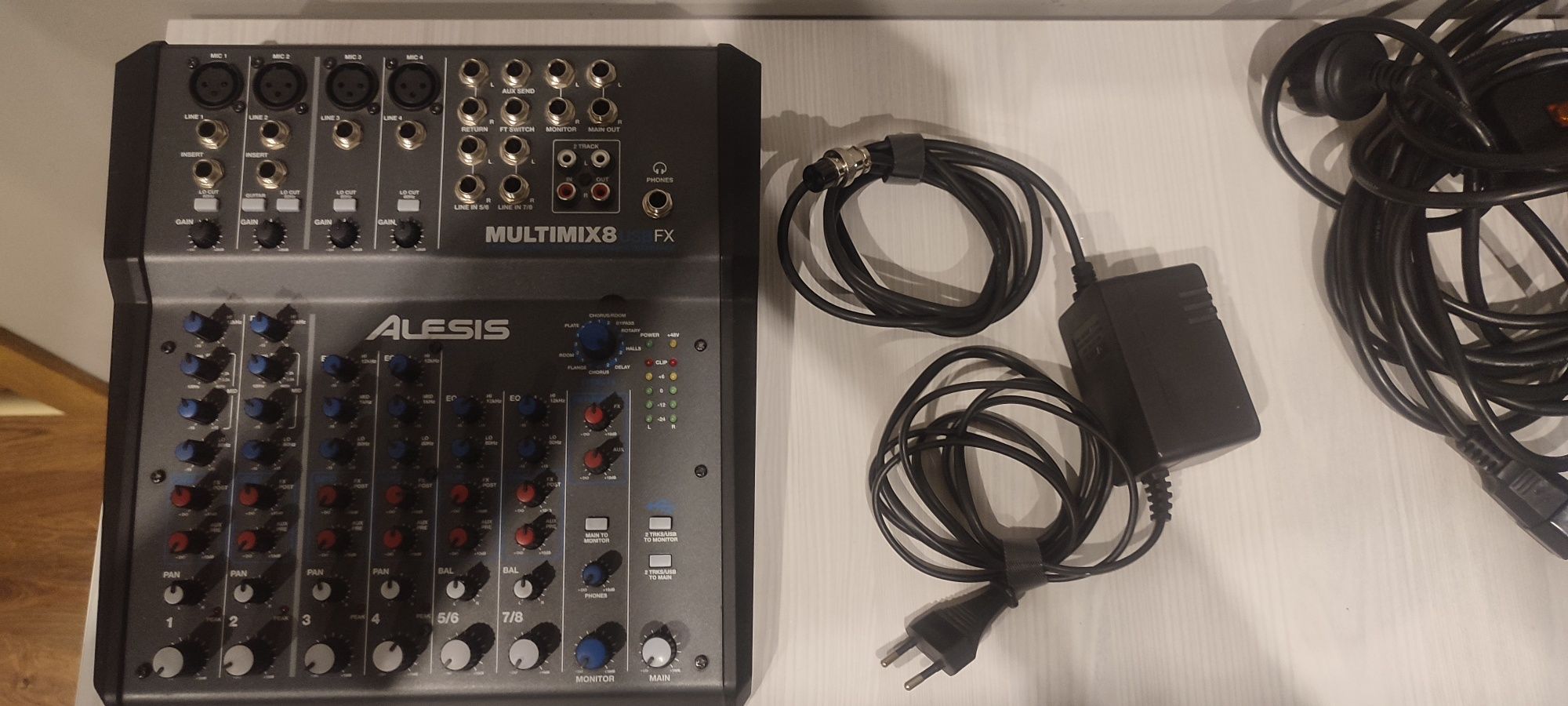 Sprzedam mixer alesis multimix 8