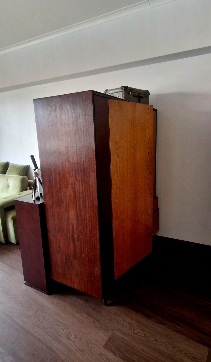 Roupeiro Art Deco Mid Century