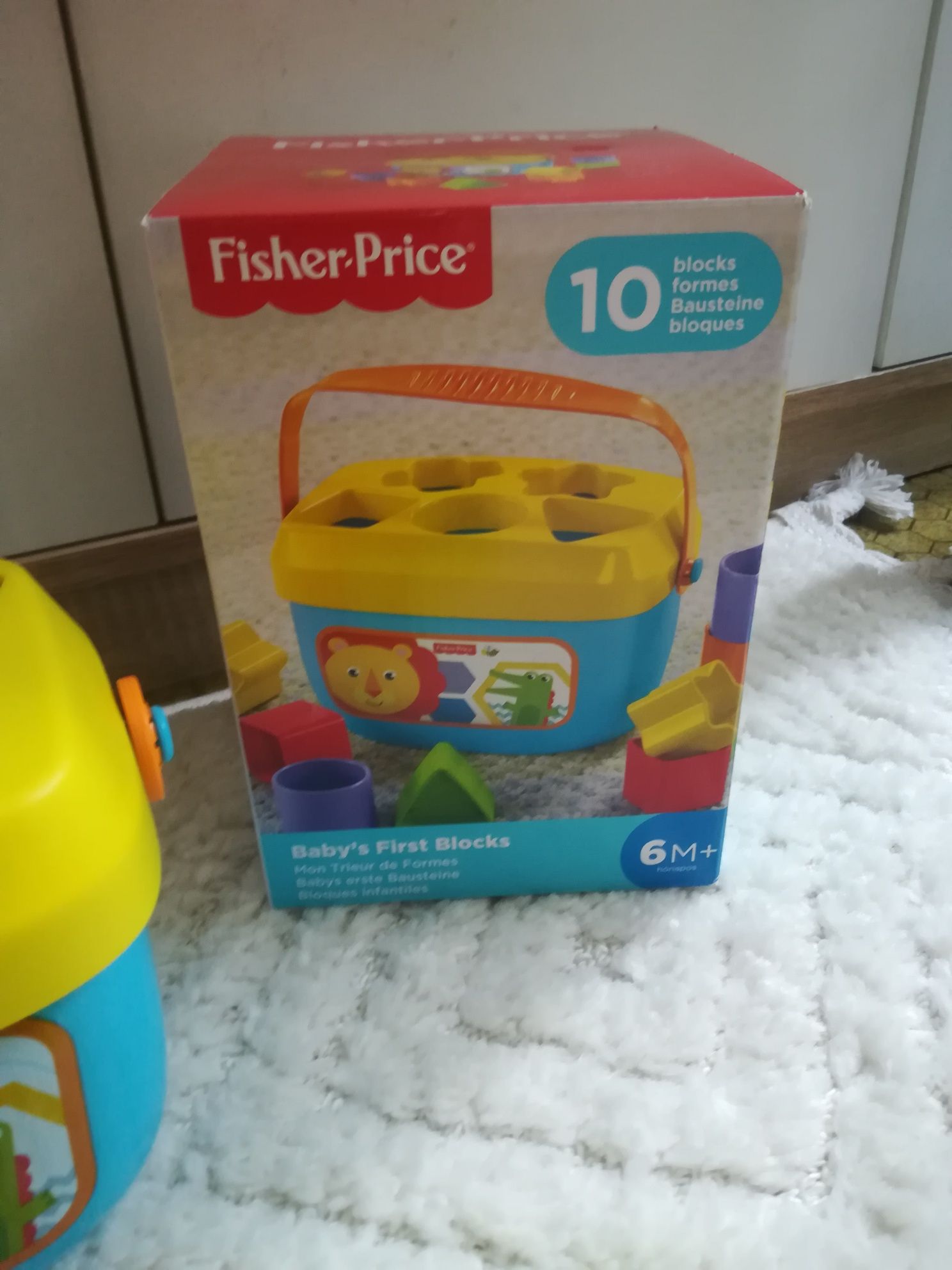 Sorter Fisher Price gratis klocki 6M +