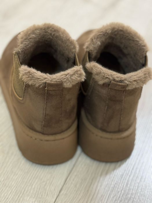 Жіночі зимові чоботи, розмір 38