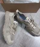 Buty trekkingowe sneakersy 43 nowe