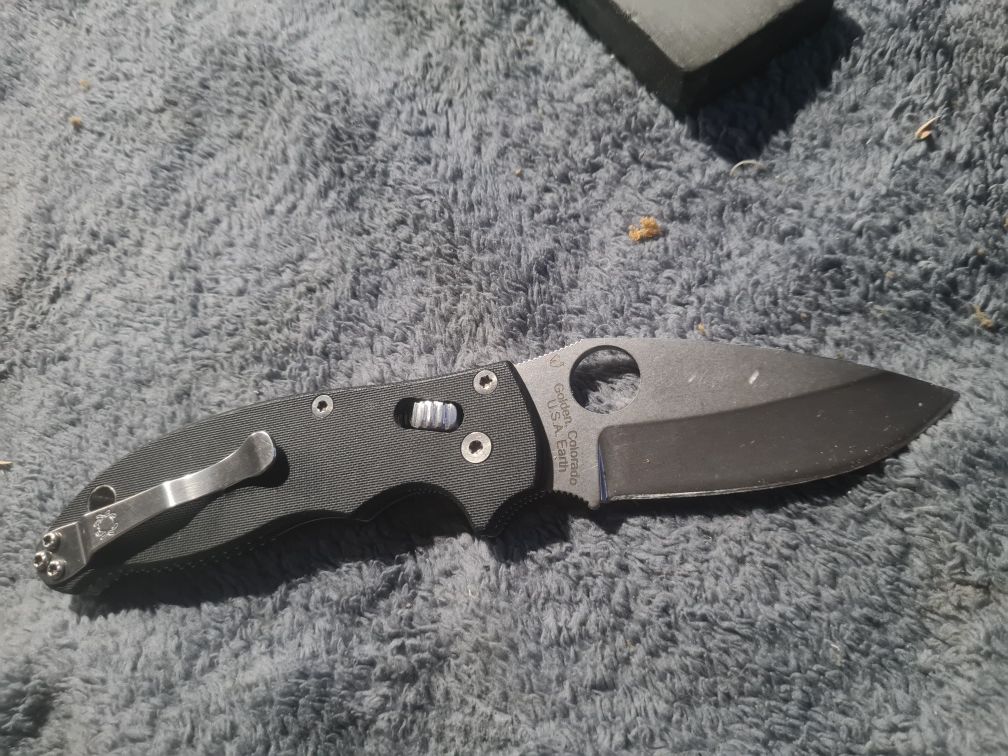 Spyderco manix 2, g10 ,154CM