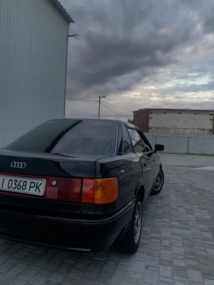 Audi90 2,3на ходу