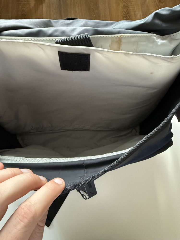 Torba na ramie na laptopa teczka listonoszka nike vintage podróżna