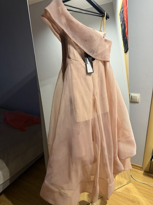 Вечірня молодіжна сукня