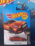 Hot wheels 17 nissan GT-R R35