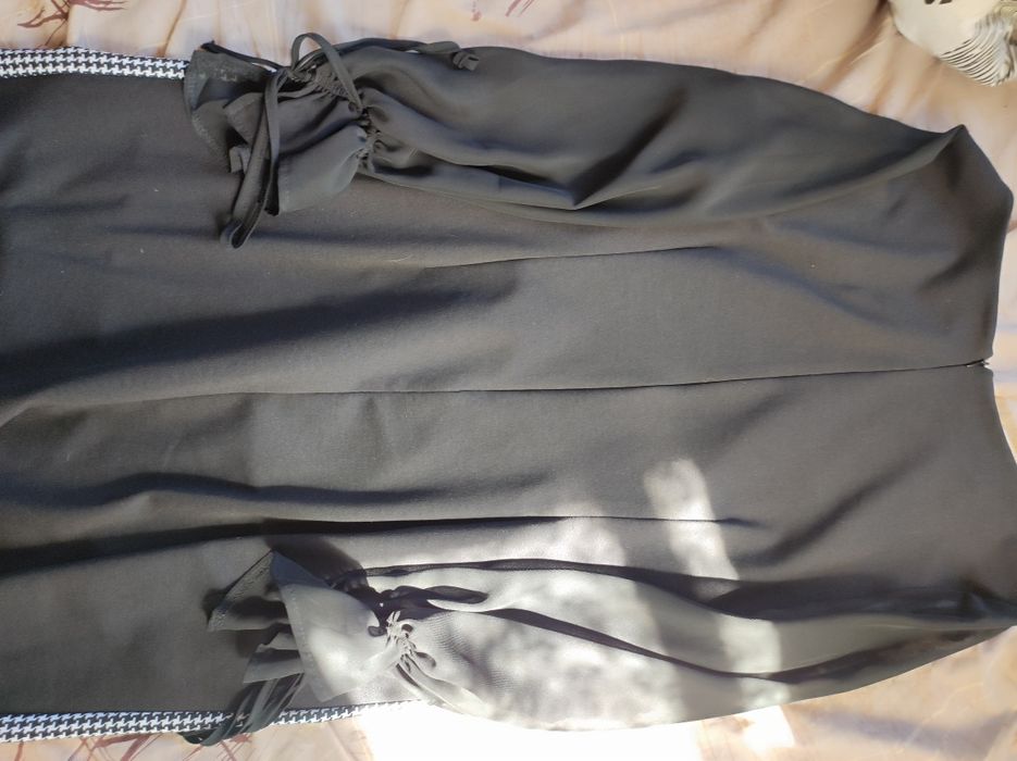 Продам жіночу сукню.