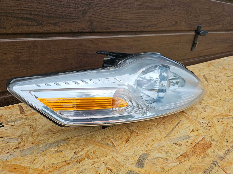 Lampa przednia prawa Ford Mondeo Mk4 lift xenon prawy przód ksenon EU