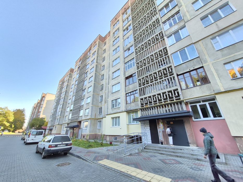 3к. пр. Соборності/ ЗАГСІ 4/9ц, 65м2, косм.рем! 10000грн + кп!