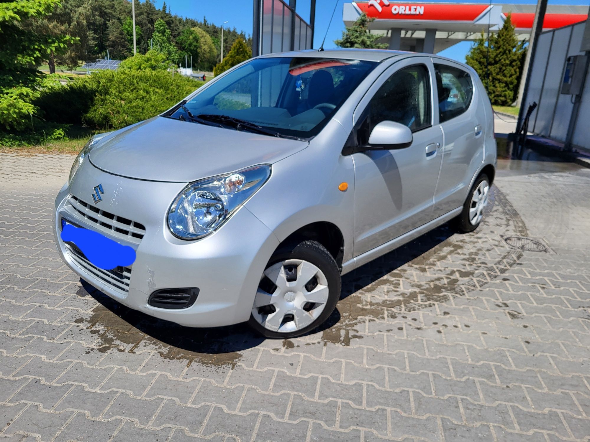 Suzuki      Alto