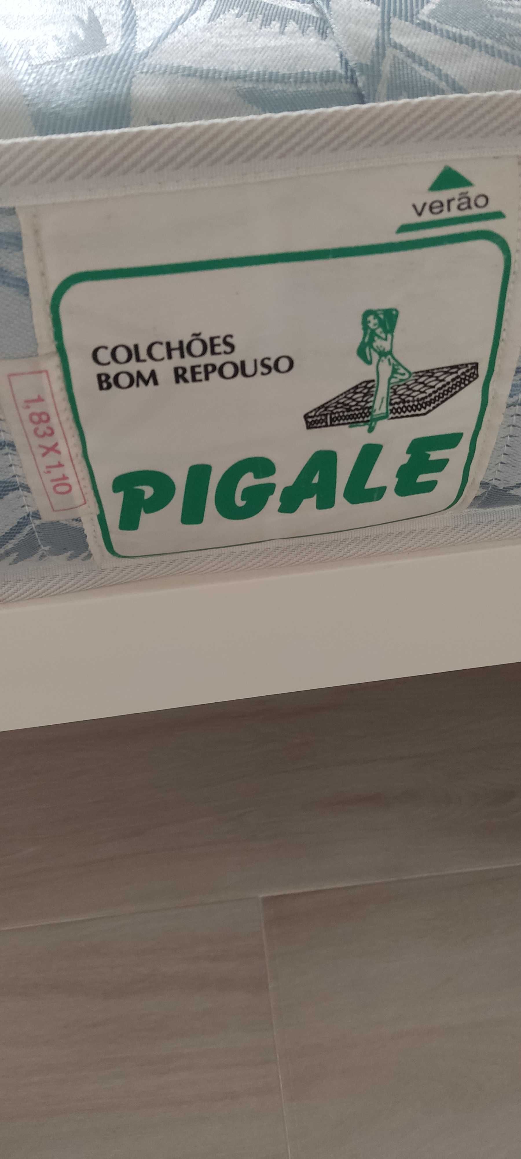 Cama de solteiro