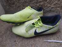 Vendo Chuteiras Puma/Nike