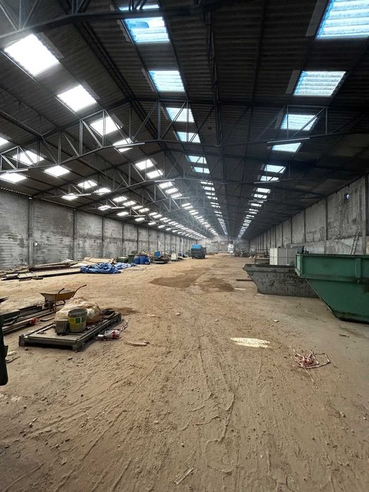 Armazém e Terreno Industrial – Paços de Brandão