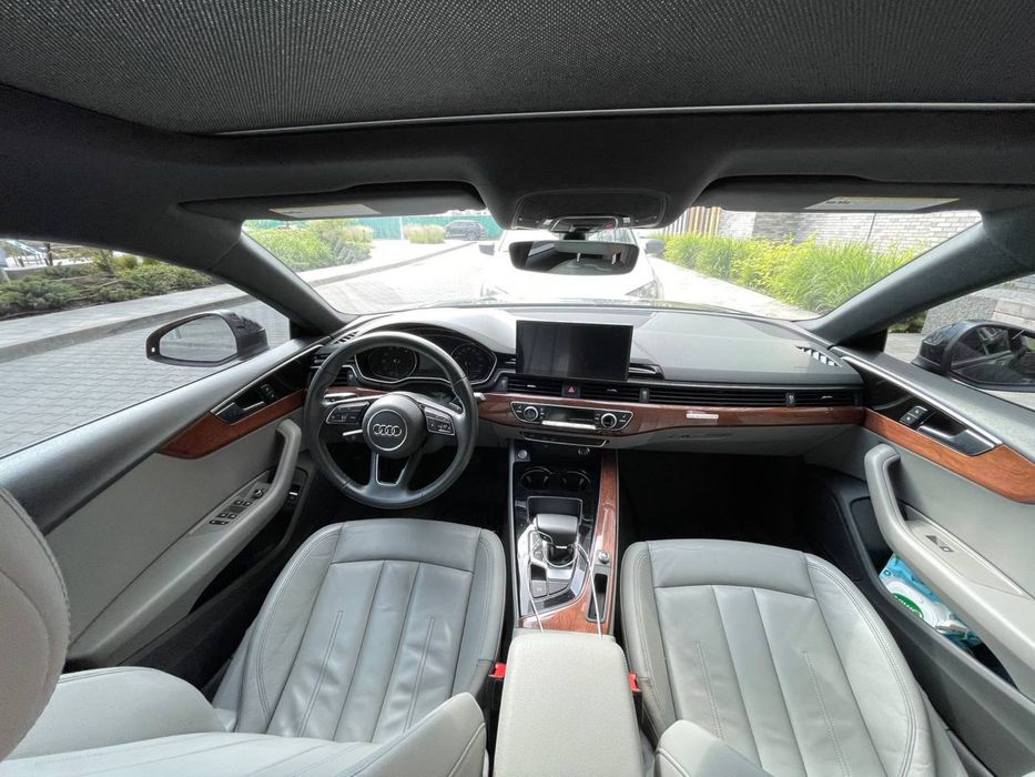 Оренда, прокат Audi A5 2022