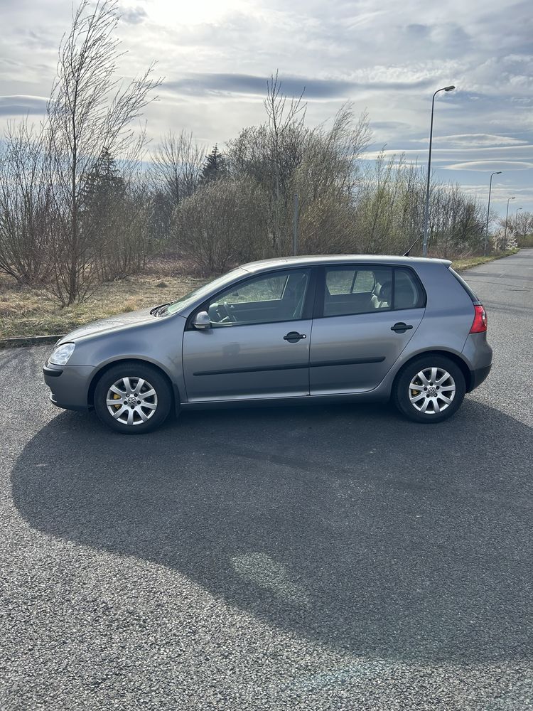 Volkswagen Golf 5 2006rok 1.9 TDI 105km Zamiana