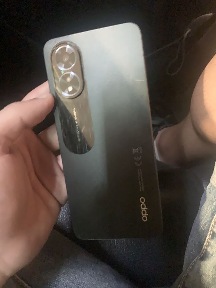 Oppo A38 como novo