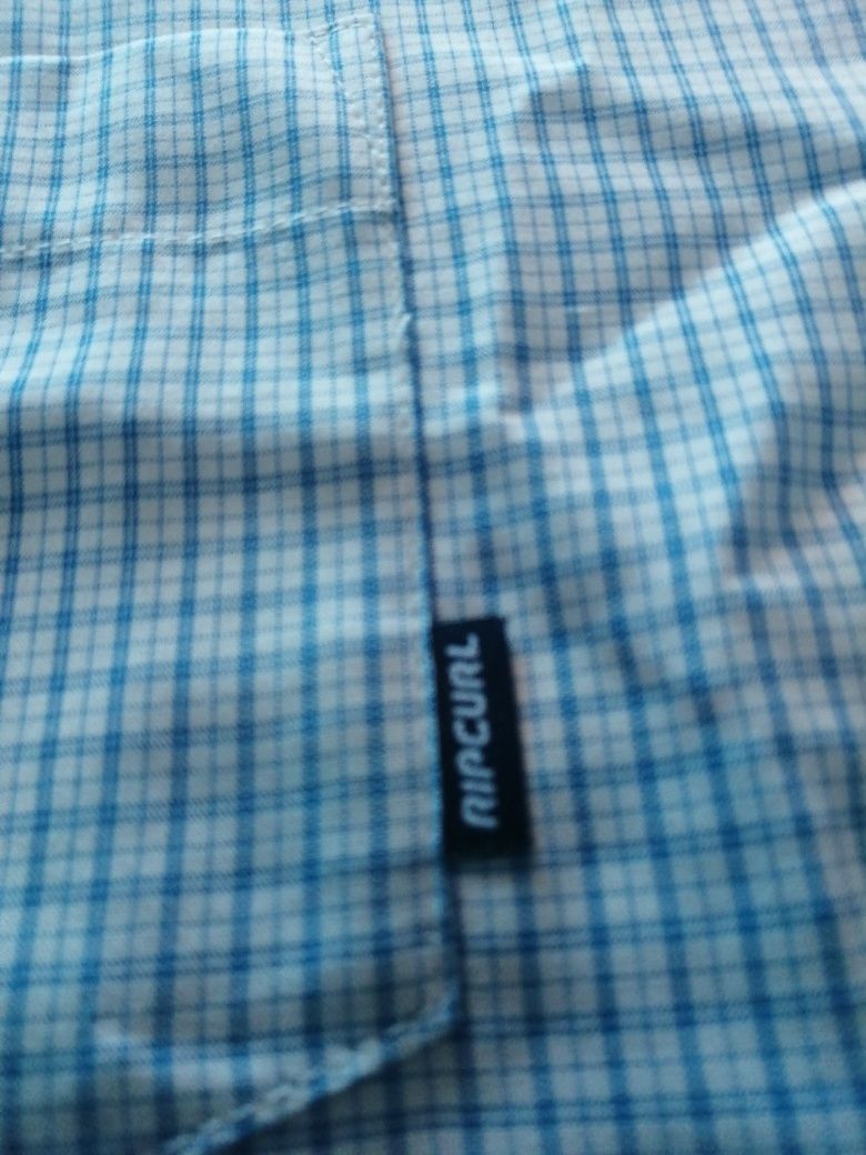 Camisa rip curl, novo com etiqueta, figueira da foz, bom preço. MEDIO