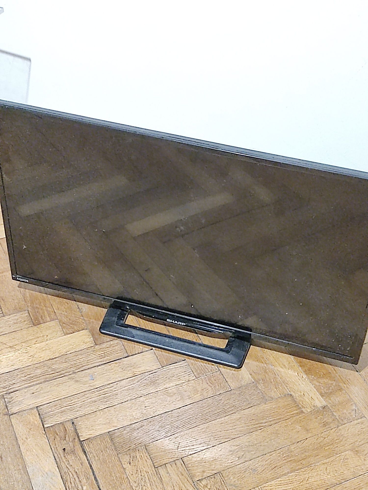 Telewizja Sharp Aquos 32 całe