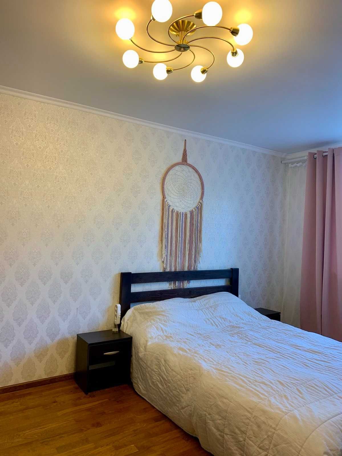 Продам квартиру в центрі Вільнянська