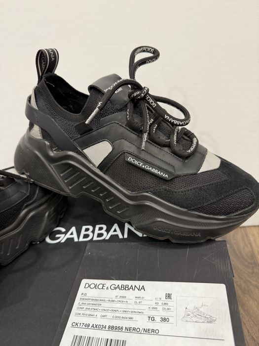 Продам кроссовки Dolce&Gabbana