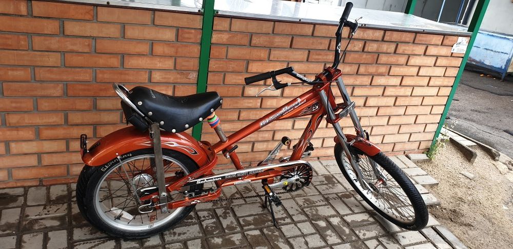 Продам велосипед чоппер байк круизер"StingRay"три передачи