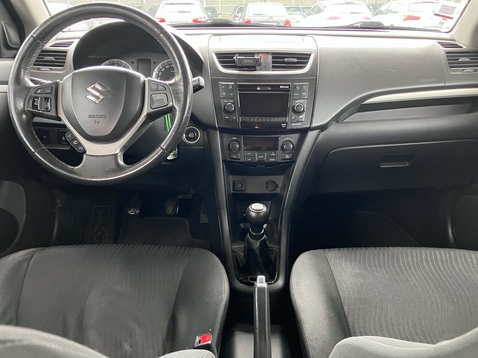 Suzuki Swift GLX