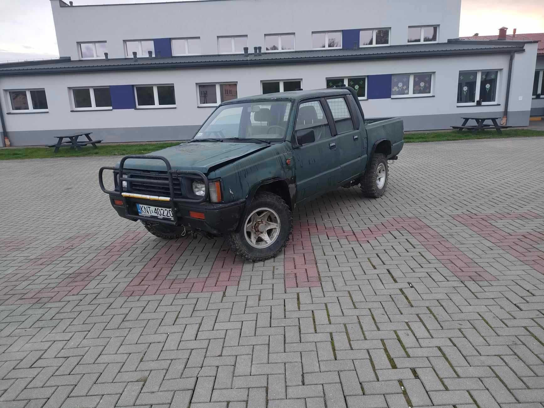 Mitsubishi L200 4x4 pickup 2.5 diesel